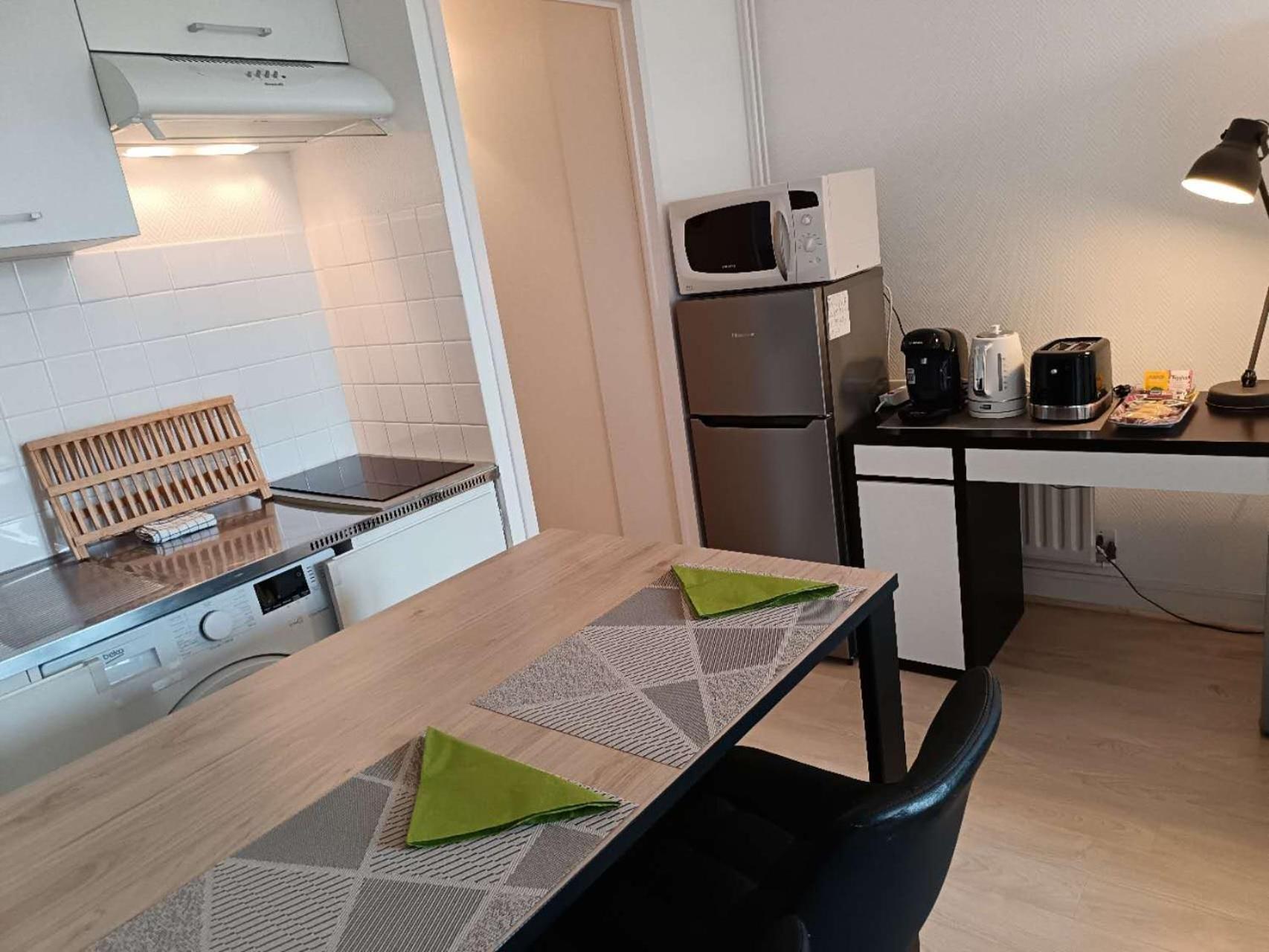 Appartement A Orleans Au Calme Avec Parking Gratuit, Balcon Et Ascenseur Ngoại thất bức ảnh